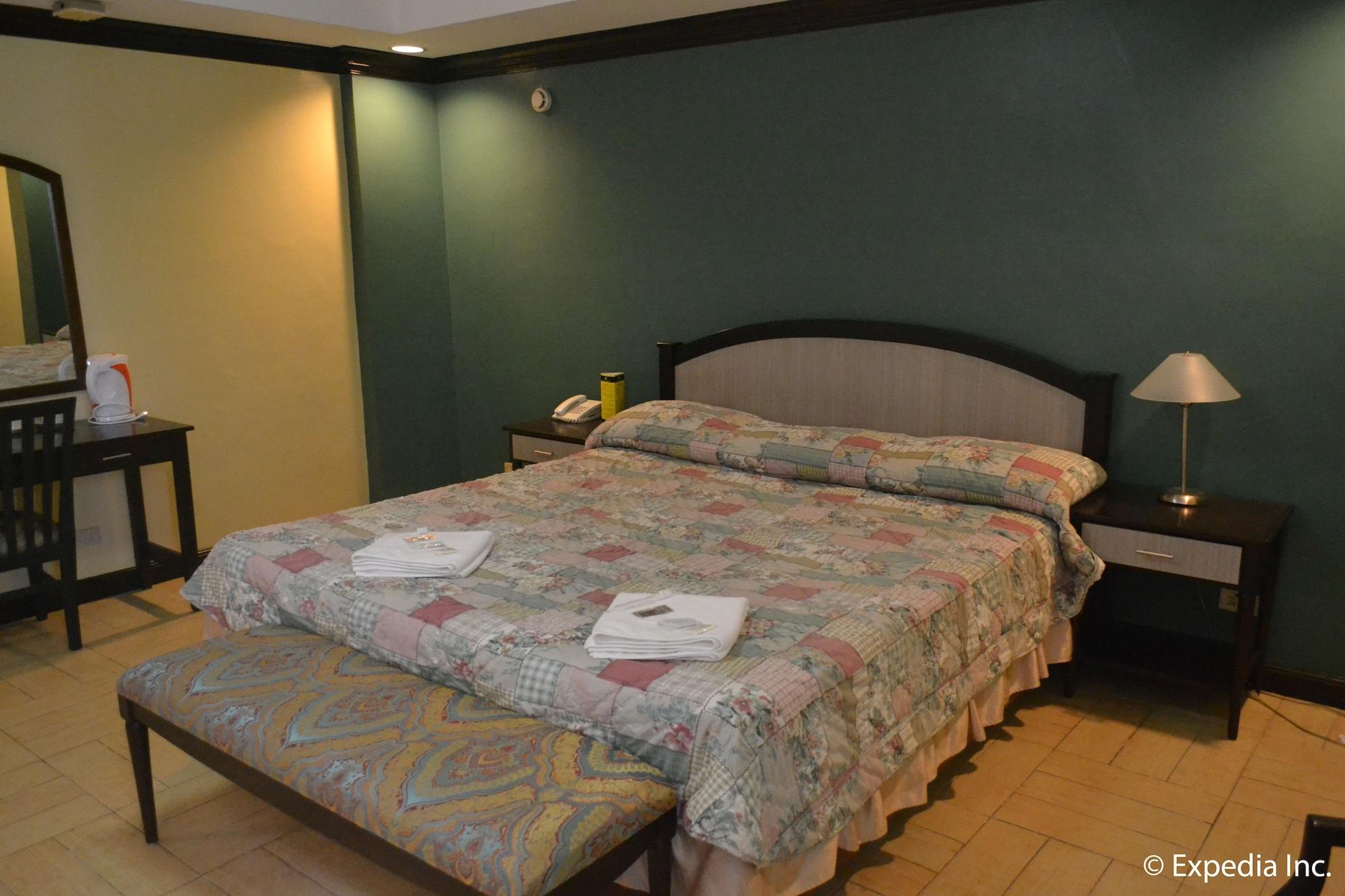 Tagaytay Country Hotel Tagaytay City Esterno foto
