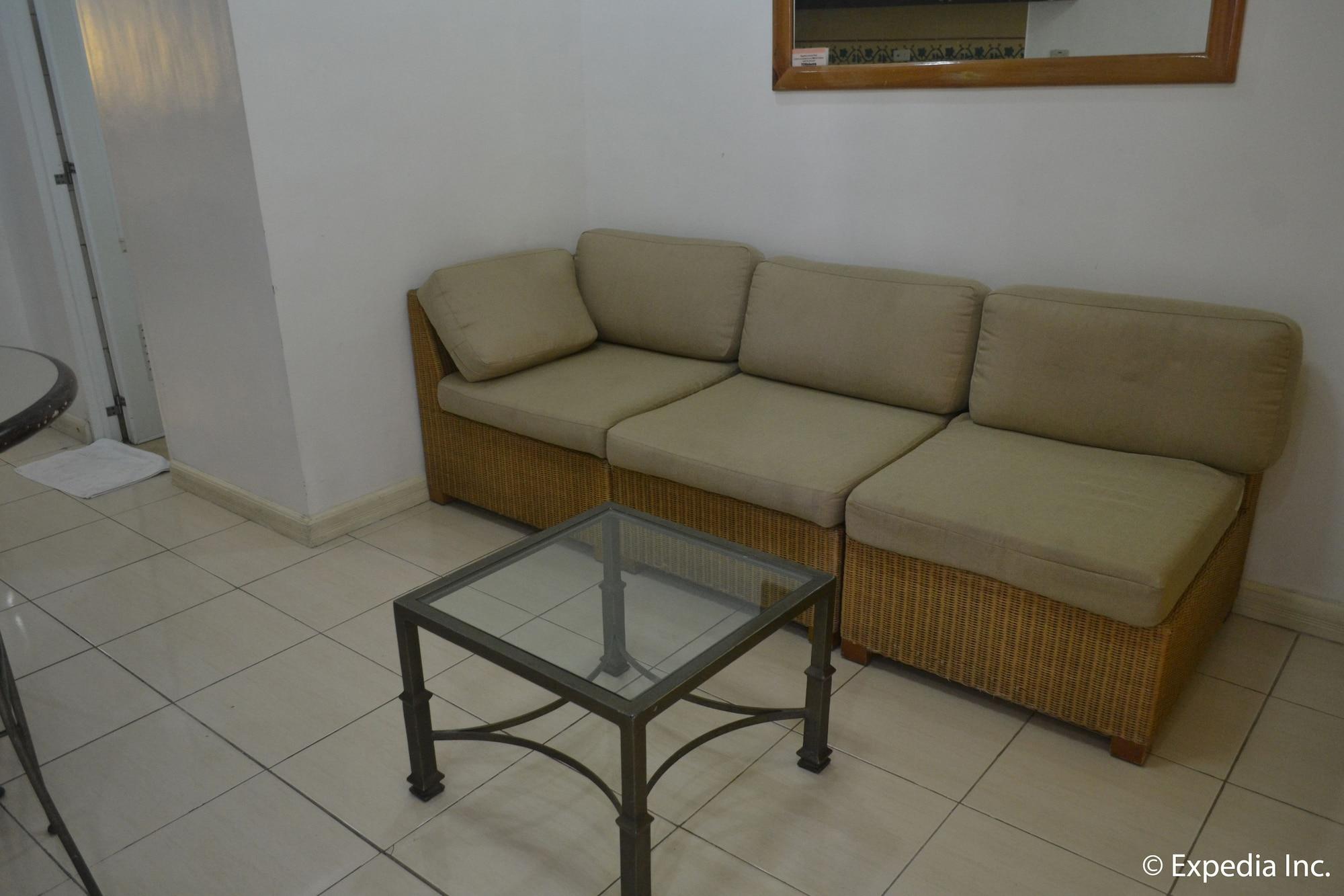 Tagaytay Country Hotel Tagaytay City Esterno foto